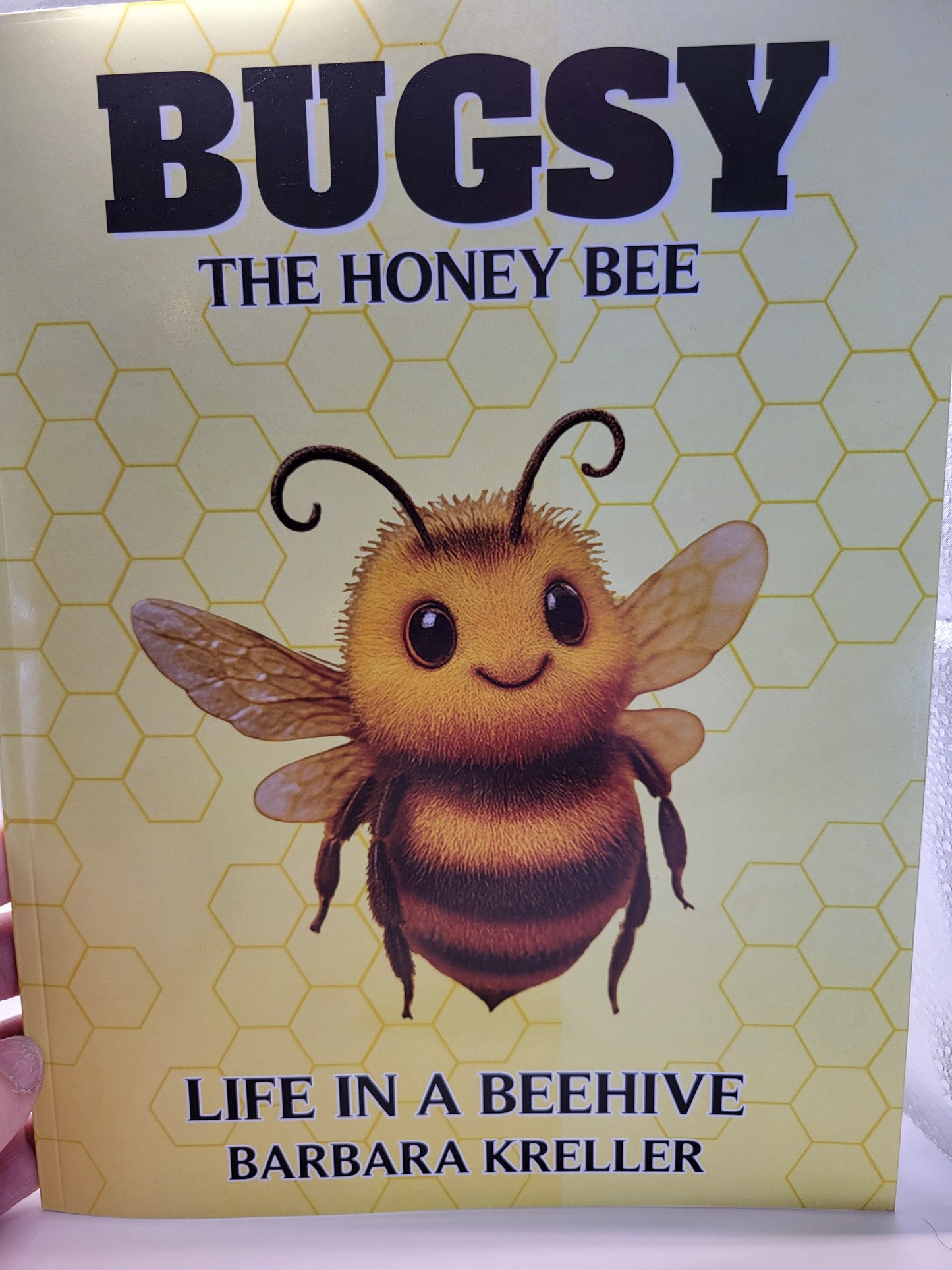 Bugsy the Honey Bee (Physical Printed Book)